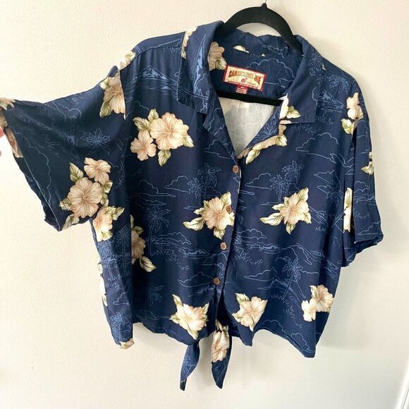 Caribbean Joe Hawaiian Button Down Tie Front Cropped Blouse | Size 3x - Picture 5 of 9